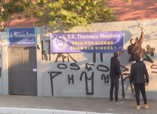 Ataque em SP: escola onde aluno matou professora retoma aulas