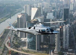A capital de São Paulo tem a maior frota de helicópteros do mundo