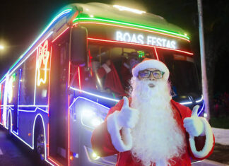 Prefeitura realiza passeios gratuitos com ônibus iluminados neste final de semana