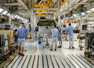 Fevereiro começa com 22,3 mil vagas de emprego nas Agências do Trabalhador do Paraná