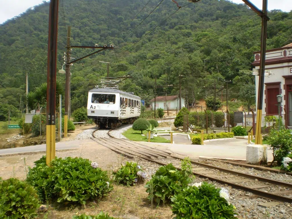 estrada-de-ferro-campos-do-jordao-1024x768.jpg