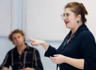 Educação abre novo curso para certificação ocupacional de mais de 4 mil gerentes de organização escolar