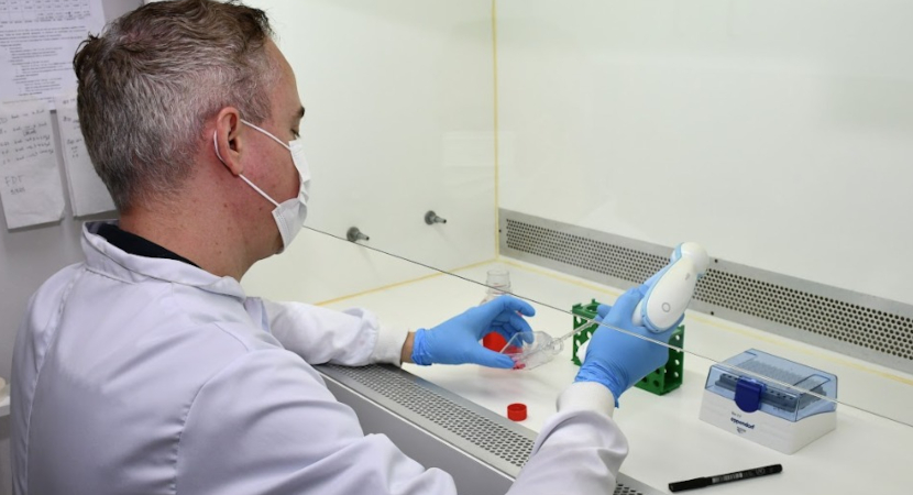 Segundo-Oliveira-apesar-de-as-doencas-osteometabolicas-serem-relativamente-bem-compreendidas-ha-uma-lacuna-quanto-a-influencia-de-microplasticos