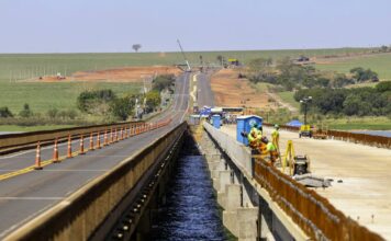 Governo de SP inicia Caravana 3D na região de Rio Preto em vistoria às obras de duplicação na maior ponte do Estado
