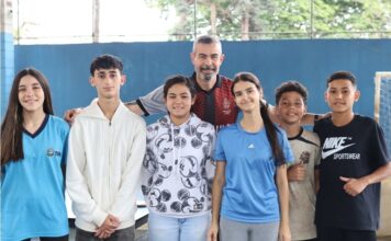 Professor dedica quase 20 anos a formar novos mesatenistas em escola de Poá