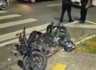 Mulher morre após moto em que estava avançar sinal vermelho e colidir com carro em Salto-SP (VÍDEO)