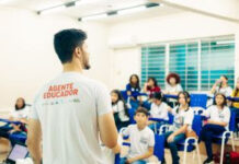 Projeto cultural reúne arte e empreendedorismo em atividades em escolas públicas de São Paulo