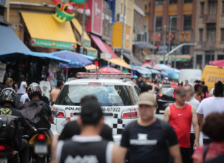 PM intensifica policiamento no centro de SP durante período de compras