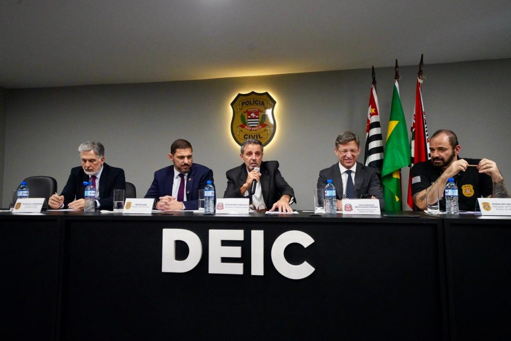 Coletiva-de-imprensa-Deic-1024x683