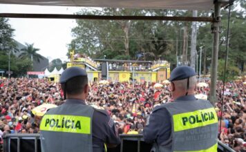 Com drones e agentes treinadas para combater crimes contra mulheres, polícias de SP têm esquema especial para o Carnaval
