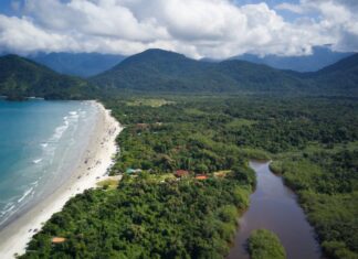 Vai à praia? Após chuvas fortes, Cetesb orienta evitar o mar por até 24 horas
