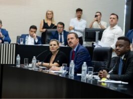 Transporte por viatura policial para mulheres vítimas de violência até a residência avança na Alesp