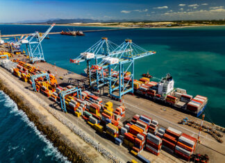 Ceará pode recuperar entre US$ 700 milhões e US$ 900 milhões em exportações nos próximos seis meses após a decisão do presidente dos Estados Unidos, Donald Trump