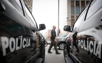 Polícia Civil de SP prende homem que transmitia maus-tratos de animais pela internet