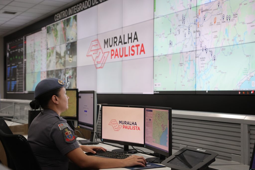 muralha-paulista_54959861955_o-1024x683