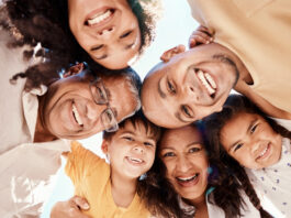 Especialistas explicam a ação da felicidade no cérebro e como ter uma vida mais feliz