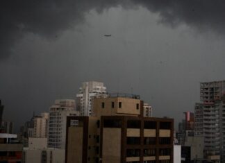 Previsão do tempo para sábado (23), em SP: potencial para chuvas fortes