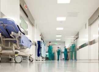 Hospitais do Sul usam IA para organizar mais de 23 milhões de registros clínicos.