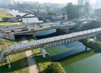 Melhora no cheiro e mais animais: como a despoluição do Rio Pinheiros é percebida por quem frequenta a ciclovia