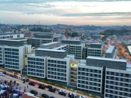 Prefeitura entrega primeiras 374 moradias do maior empreendimento habitacional da capital e 2,3 mil títulos de propriedade em Capela do Socorro