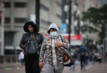 Pesquisa do Procon-SP mostra que 25% dos consumidores se endividam na estação