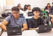 Bolsa de estágio para estudantes do ensino médio tem 2.565 vagas em São Paulo; confira o valor para cada curso