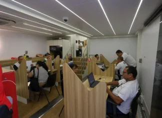 Moradores da região de Campinas recebem atendimento habitacional móvel