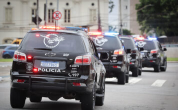 Polícia prende integrante de grupo de quebra-vidro que roubou celular de influenciadora em SP
